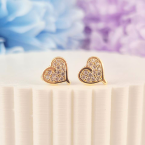 Corazón relleno de cristales